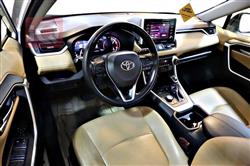 تۆیۆتا ڕاڤ 4